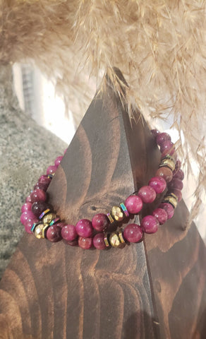 Fuchsia Tiger's Eye Beaded Bracelet Set
